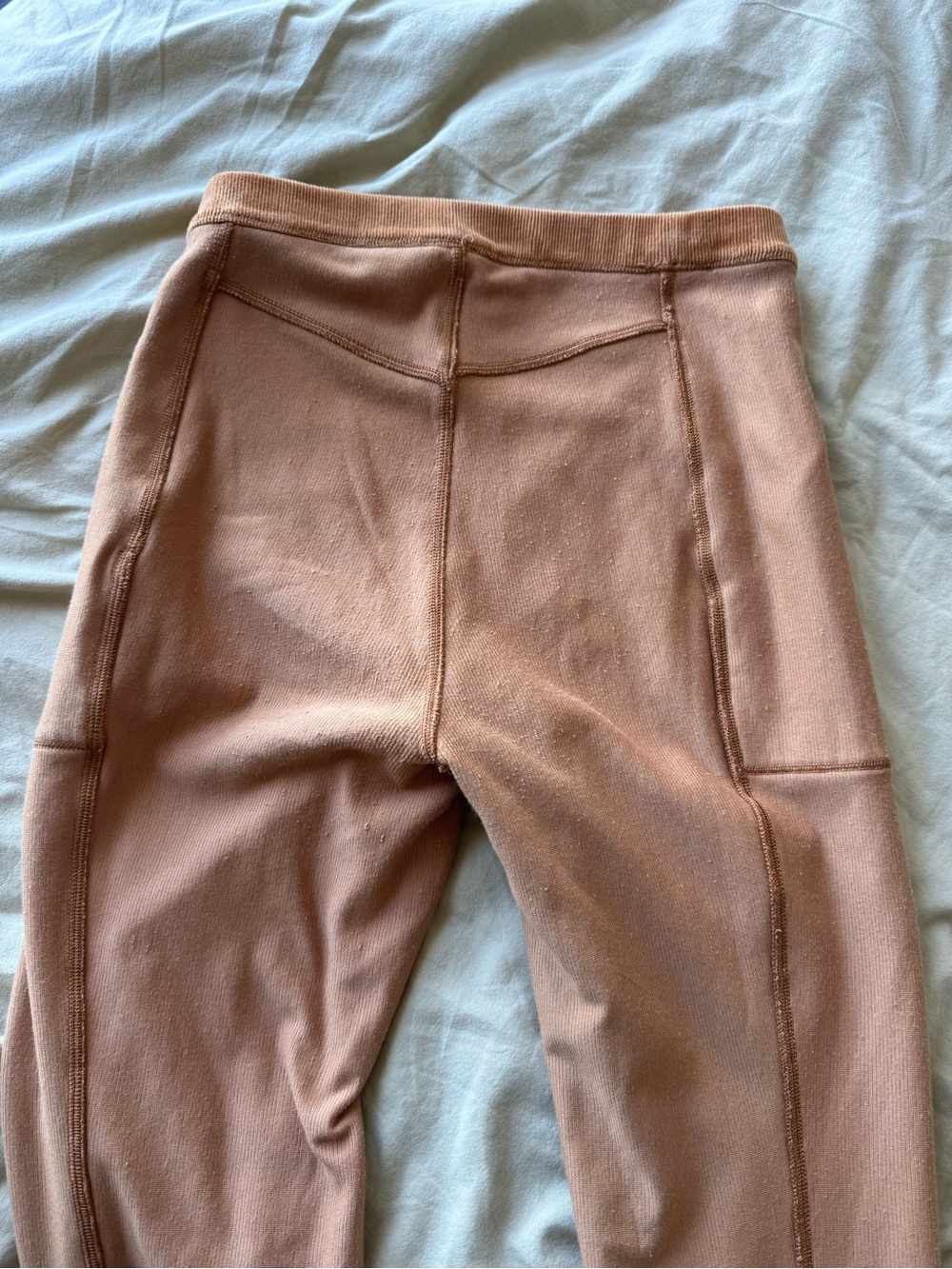 Alo Yoga Micro Corduroy 2 Piece Set Toffee Flare Pants Crop Top S - Picture 12 of 12